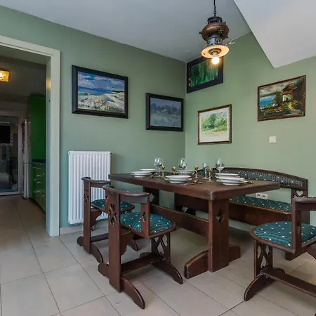 Apartment Fabulous Apartment, Charming Garden, Close To The Beach *